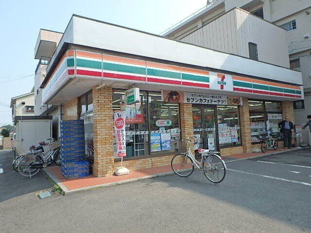 コンビニ　セブンイレブンさいたま大和田2丁目店（コンビニ）まで708m