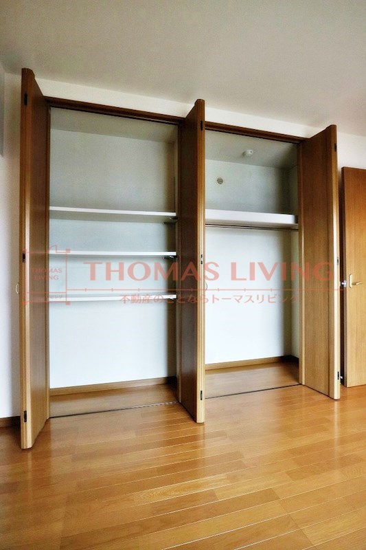 収納　写真は別号室です。