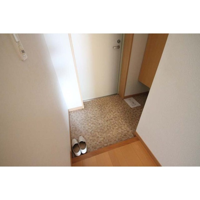 玄関　※３０１にて撮影