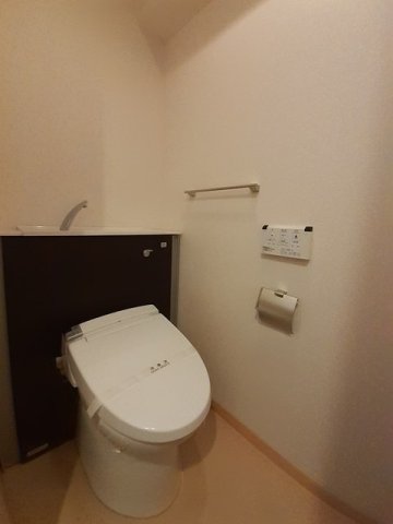 トイレ　シンプルで使いやすいトイレです