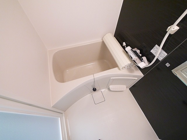 バス・シャワールーム　ゆったり過ごせるお風呂です