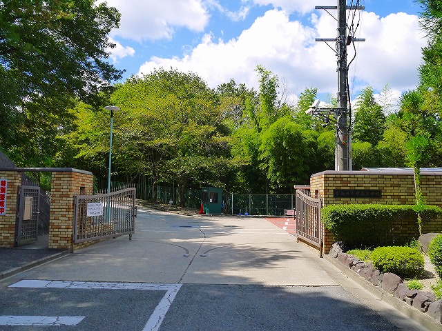 高校・高専　私立奈良育英西高等学校（高校・高専）まで1534m