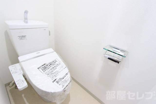 トイレ　ウォシュレットも付いています