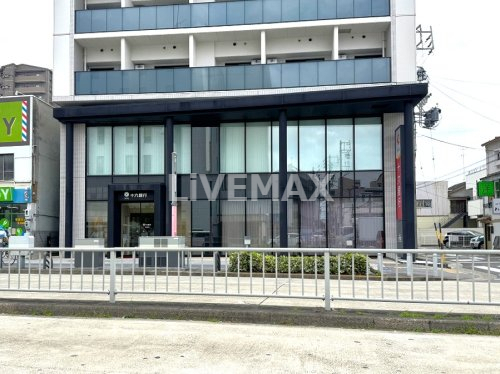 銀行　十六銀行 桜山支店（銀行）まで512m