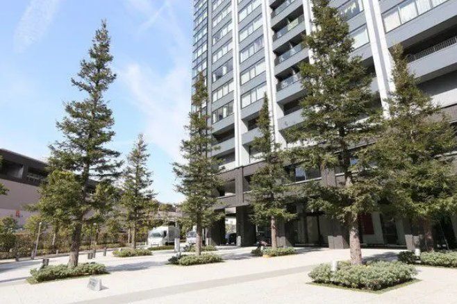 エントランス　エントランスアプローチ