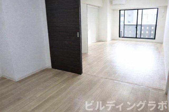 居室・リビング　別号室参考画像です。