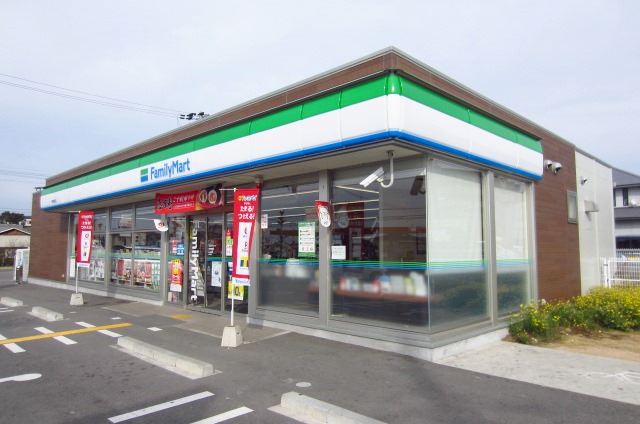 コンビニ　ファミリーマート 熊取紺屋店（コンビニ）まで552m