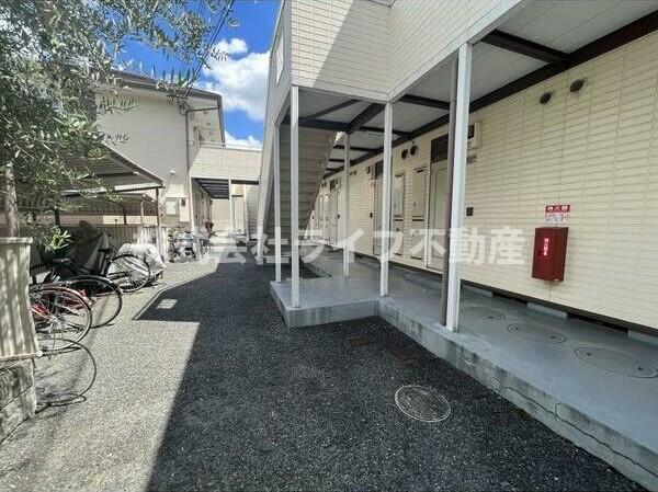 エントランス　毎日通るエントランスはこのようになっています