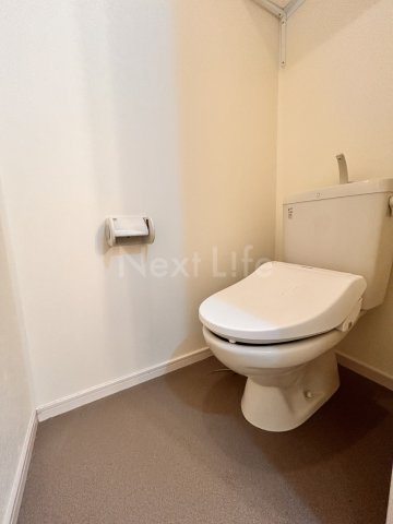 トイレ　フラットパーシモ