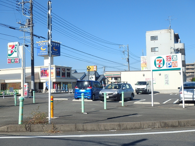 コンビニ　セブンイレブン大和下鶴間東店（コンビニ）まで580m