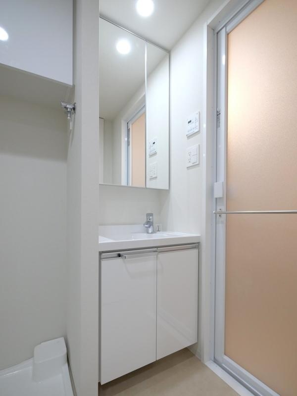 洗面設備　☆嬉しい独立洗面台☆