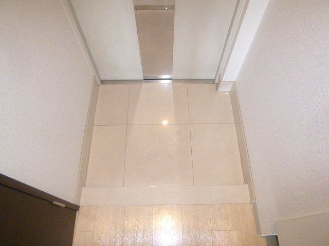 玄関　玄関です。