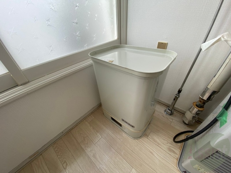 その他設備　灯油タンクです。寒い冬もこれで安心ですね。