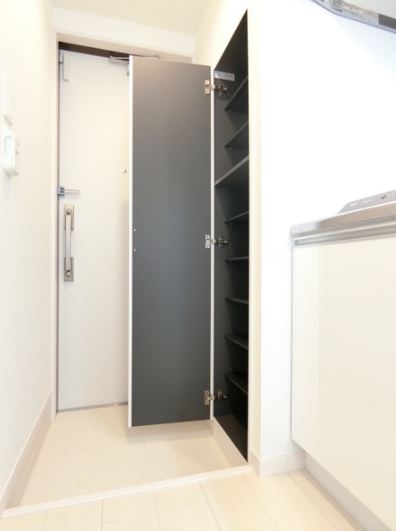 玄関　ゆとりある玄関スペース♪