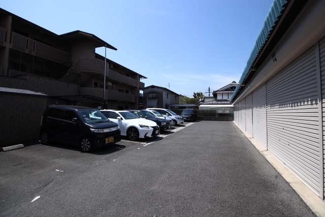 駐車場　近隣駐車場