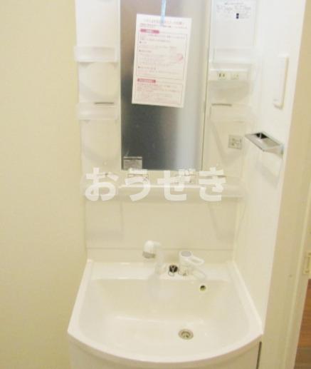 洗面設備　※同仕様参考写真
