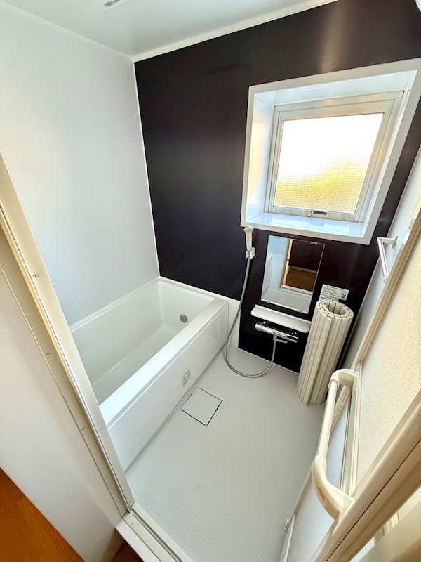 バス・シャワールーム　同タイプのお部屋の参考画像になります