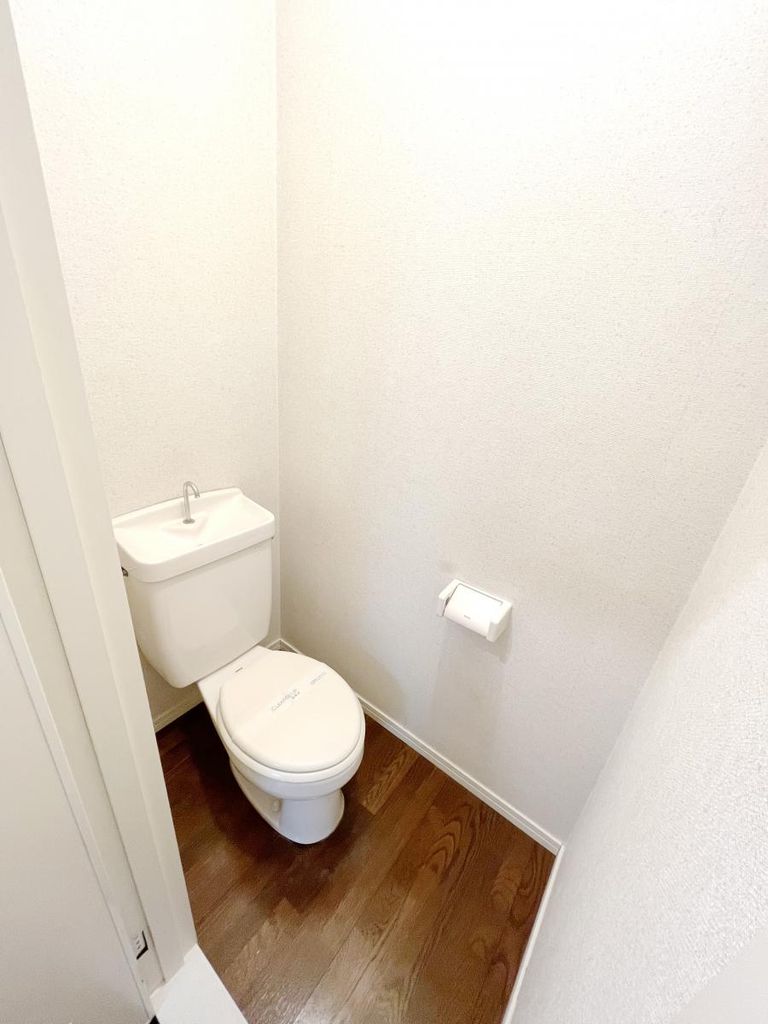 トイレ　★お部屋探しはタウンハウジング高幡不動店まで★