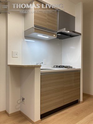 キッチン　階数によりフロアやクロスの色が異なります。