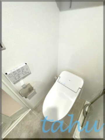 トイレ　同シリーズ別建物参考写真