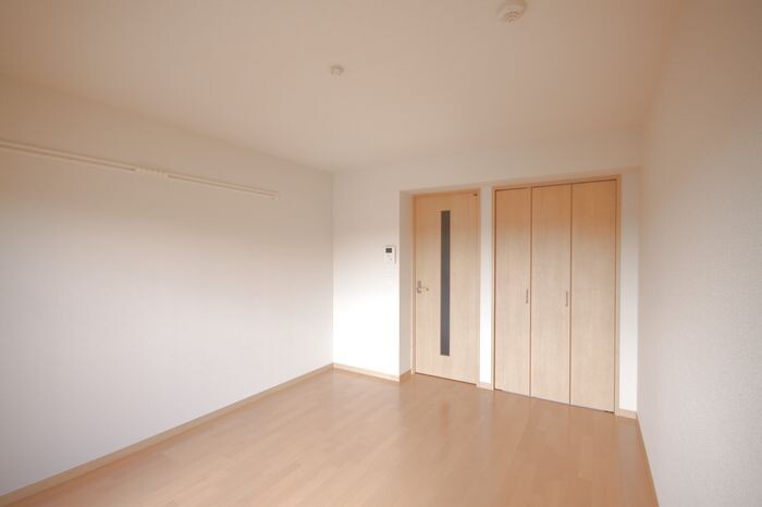 居室・リビング　【女性のお一人暮らしでも安心のセキュリティ♪】