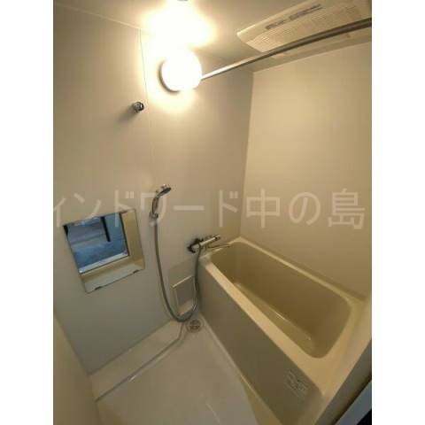 バス・シャワールーム　詳細は、ウィンドワード中の島店までご相談下さい。