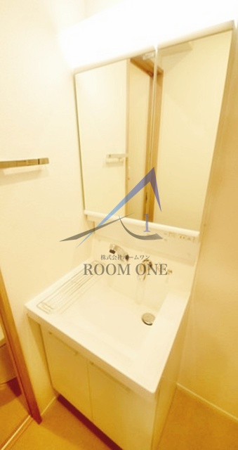 洗面設備　洗面台です。