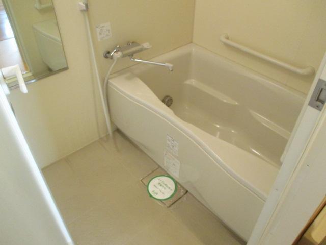 バス・シャワールーム　浴室