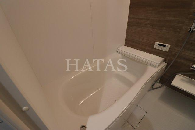 バス・シャワールーム　同型タイプのお写真です。実際のお部屋とは異なります。