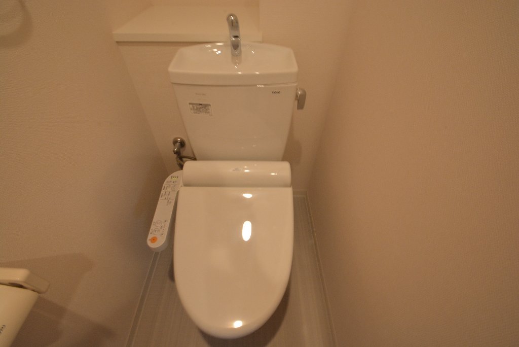 トイレ　シャワー付トイレ