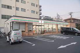 コンビニ　セブンイレブン 墨田八広4丁目店（コンビニ）まで693m