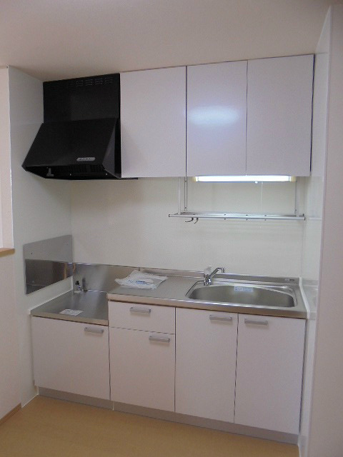 キッチン　写真は203号室です。（参考）