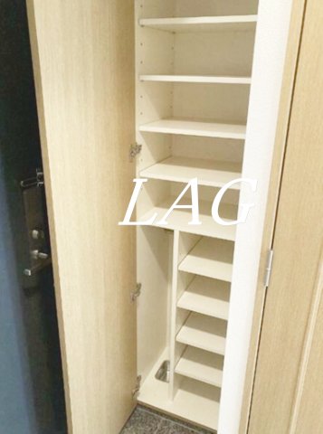 玄関　玄関です。