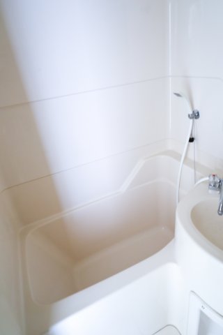 バス・シャワールーム　お風呂で日々の疲れを落としましょう