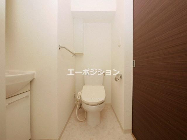 トイレ　ルネ日本橋アネーロ