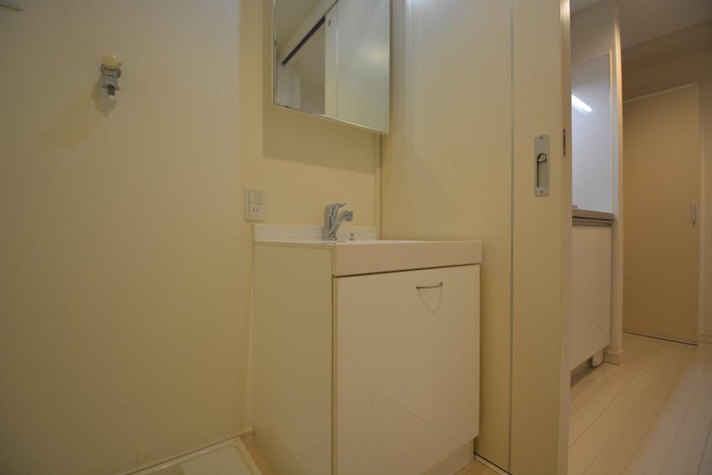 洗面設備　洗髪洗面化粧台