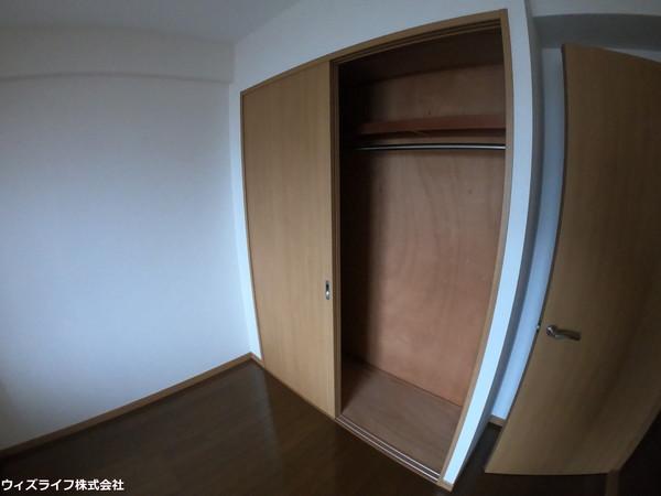 収納　写真は同タイプの別のお部屋のものです。