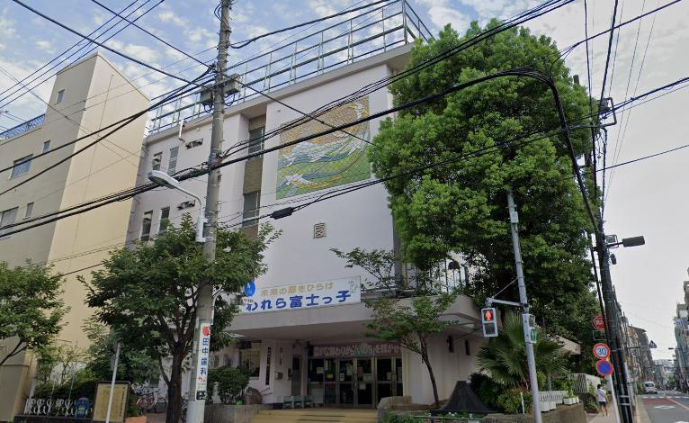 小学校　台東区立富士小学校（小学校）まで500m