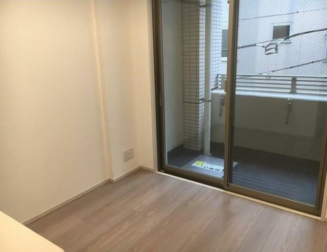 居室・リビング　室内