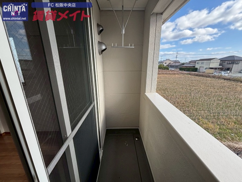 バルコニー　同物件別室反転タイプ画像