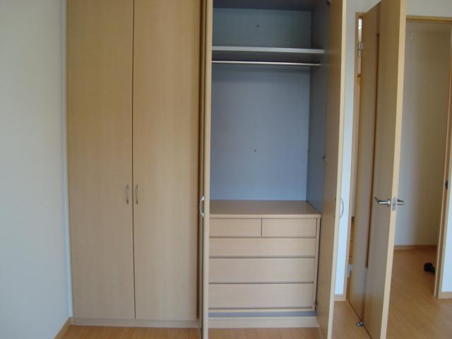 収納　クローゼット