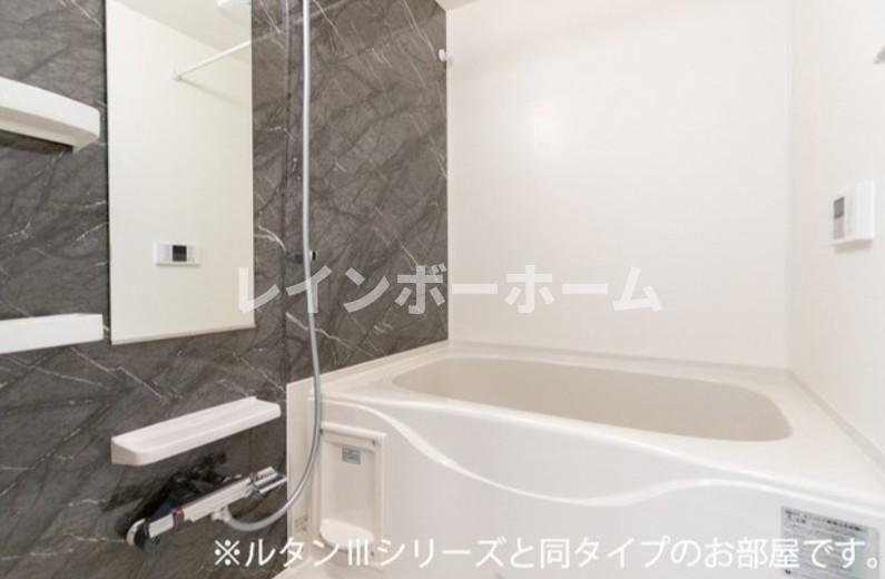 バス・シャワールーム　お風呂で日々の疲れを落としましょう