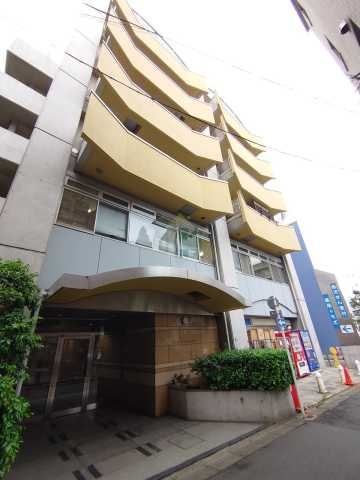 建物外観　カーサクロヤナギ