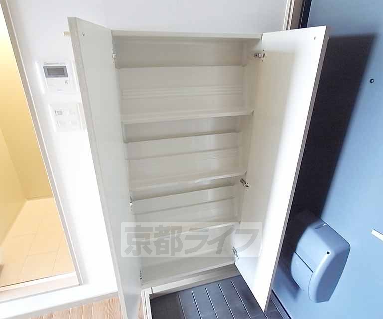 その他設備　シューズボックスです