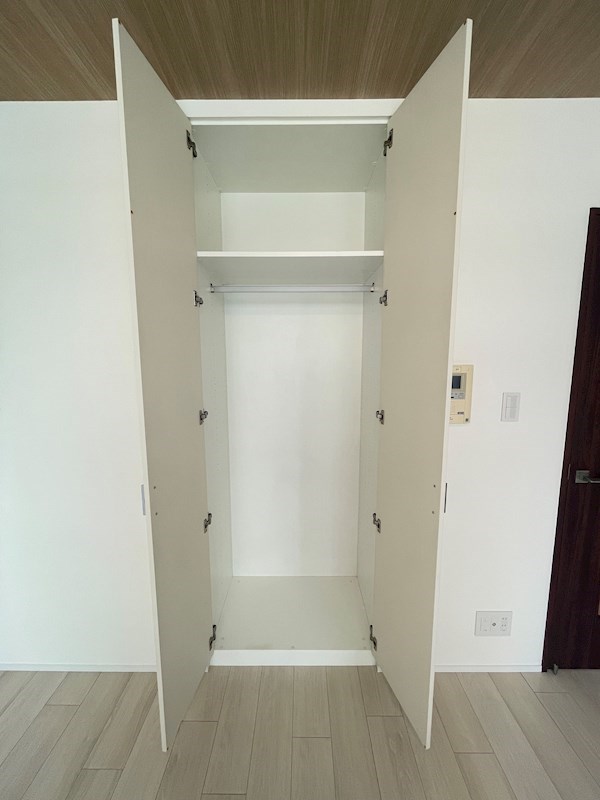 収納　※別部屋の参考写真です。