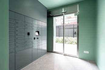 エントランス　エントランス