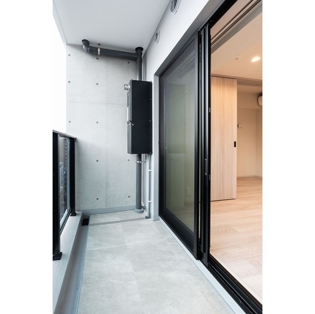 バルコニー　バルコニー