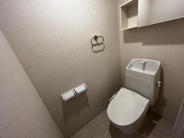 トイレ　シャワー付トイレ