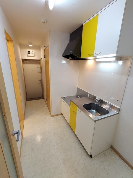 キッチン　★広い調理スペースのキッチン★