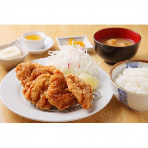 その他部屋・スペース　食事例